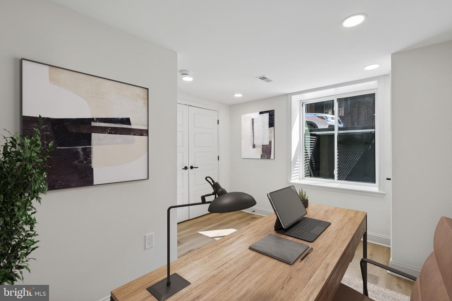1231 S Markoe Street photo 34