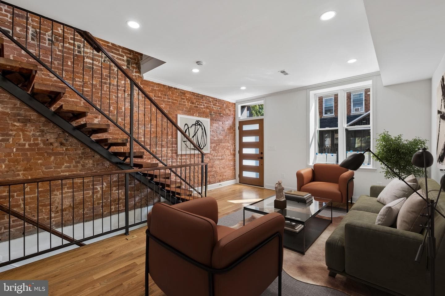 1231 S Markoe Street photo 5