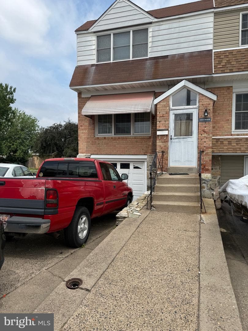 10800 Perrin Road photo 1