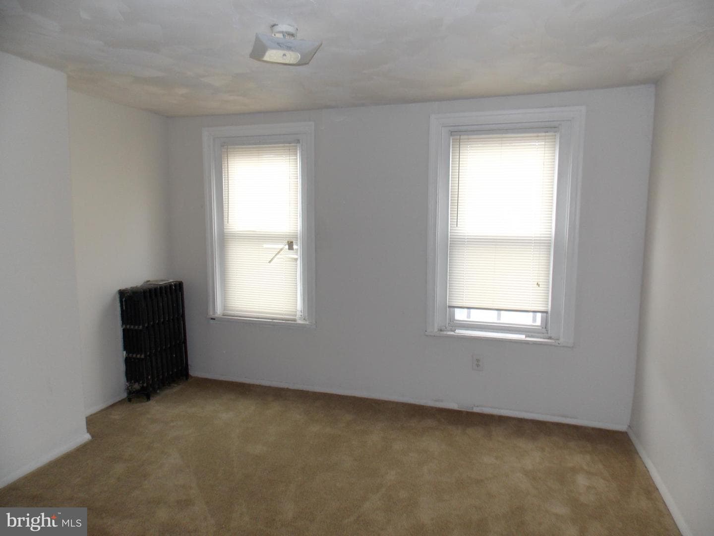 2513 Ingersoll Street photo 14