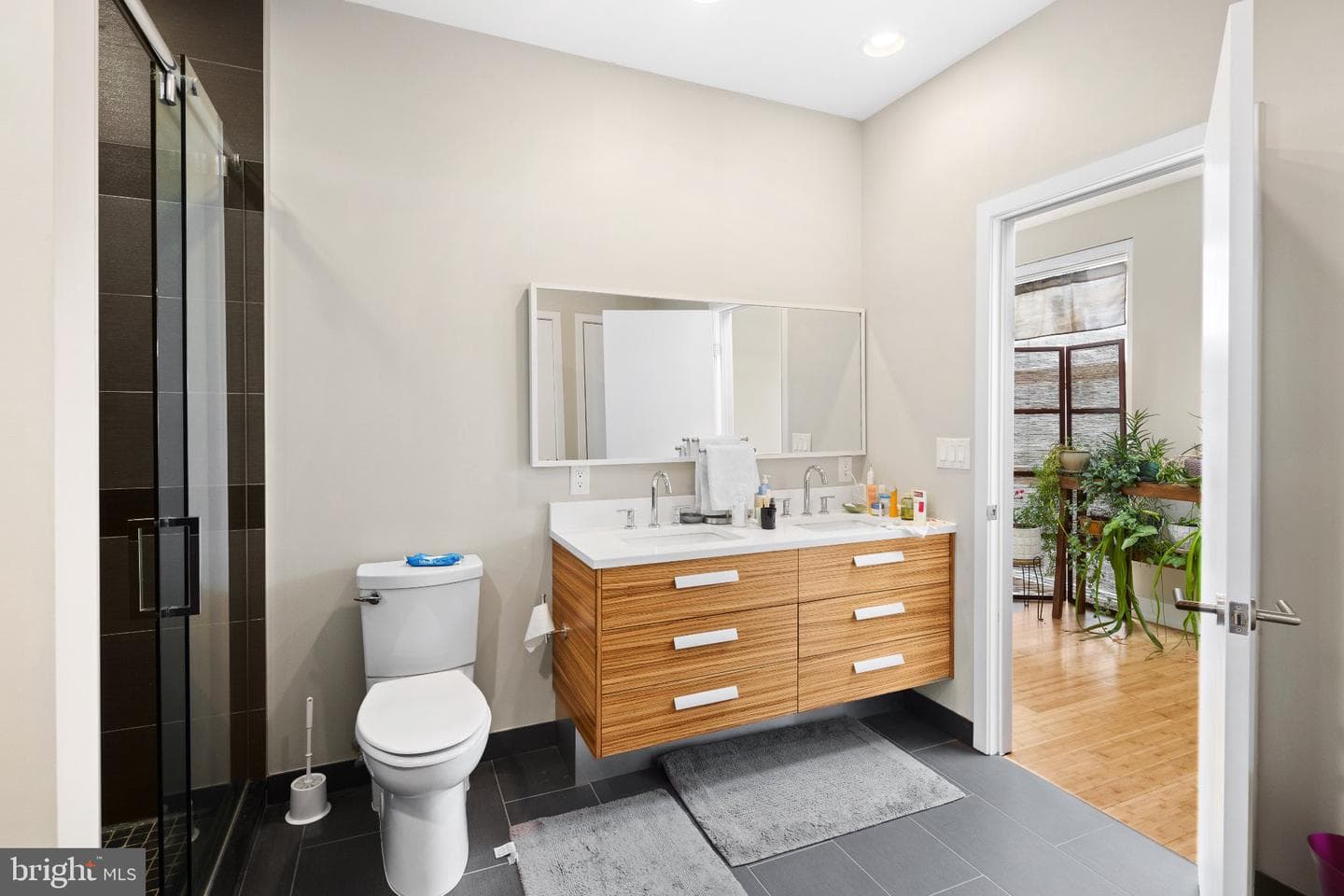 813 N Orianna Street #813a photo 34
