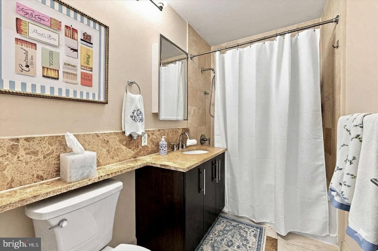 1425 Locust Street #12e photo 16