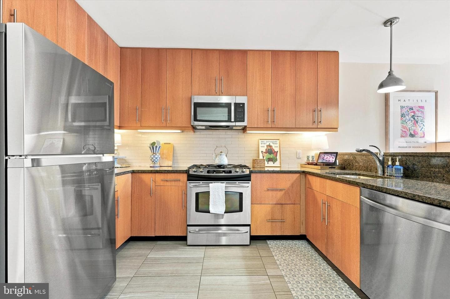 1425 Locust Street #12e photo 8