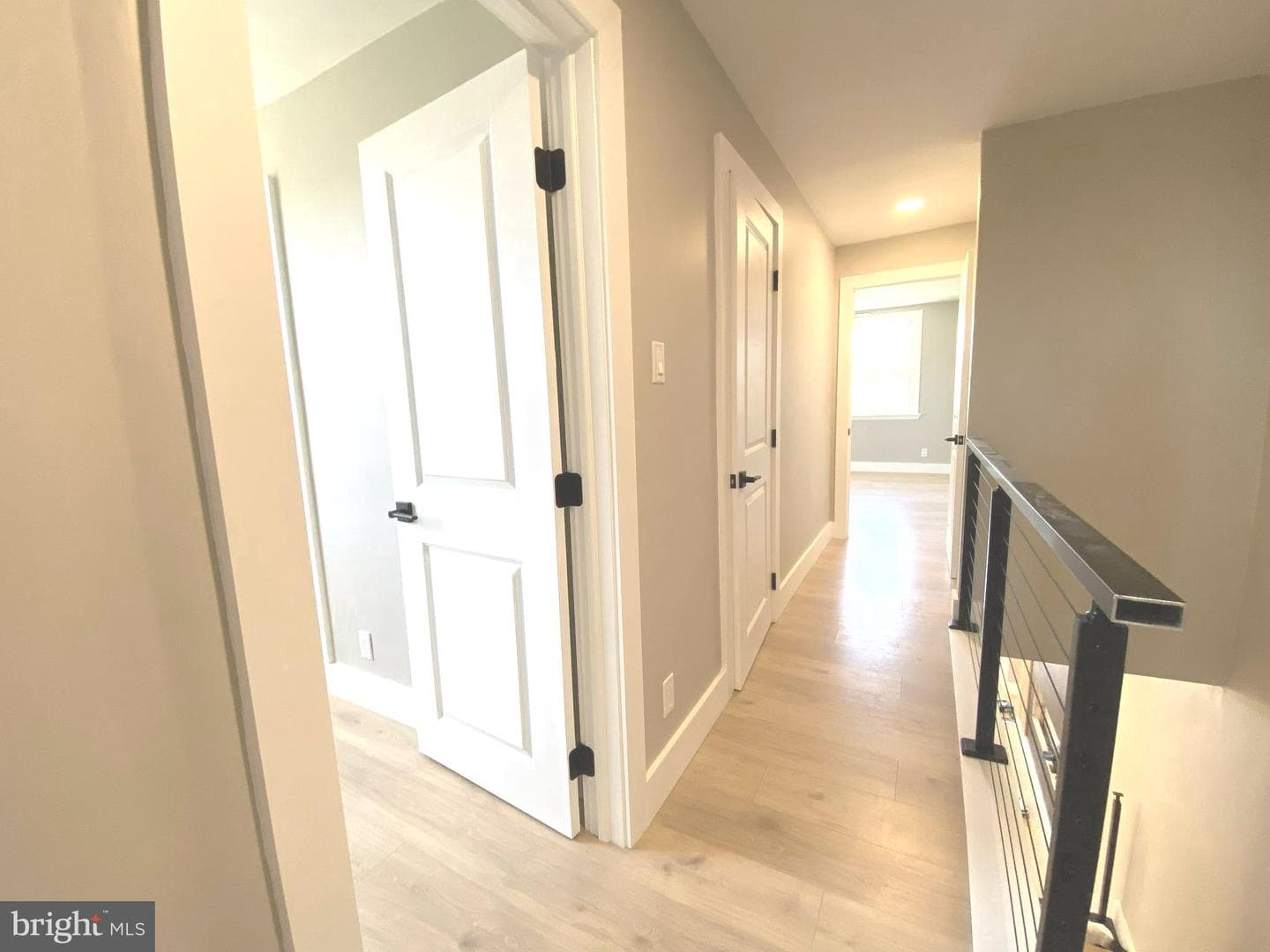 1030 E Sedgwick Street photo 32
