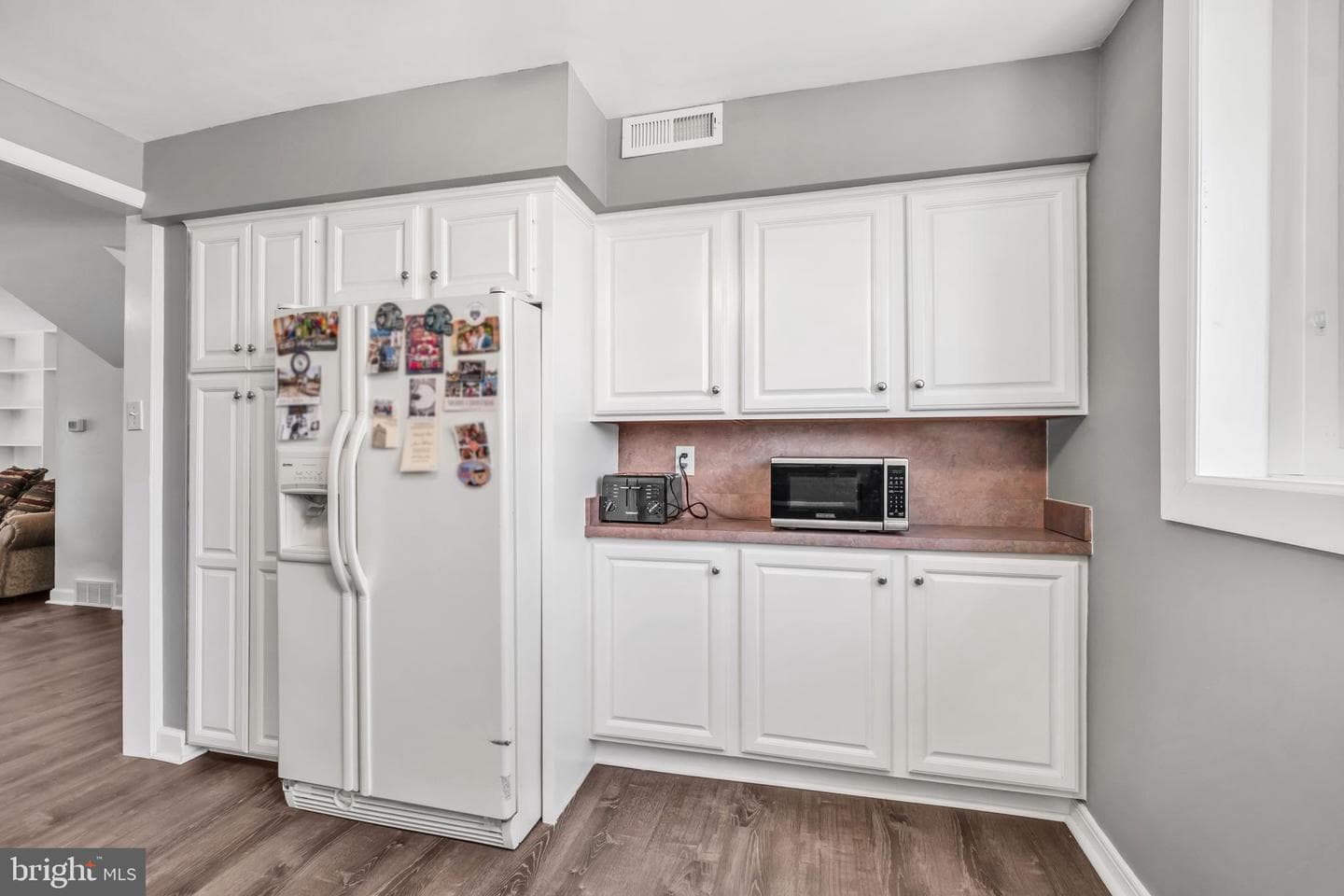 3116 Holly Road photo 12