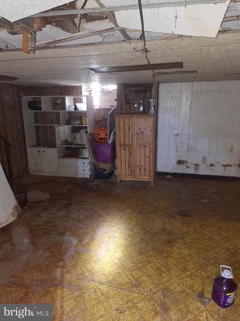 2608 Dudley Street photo 24
