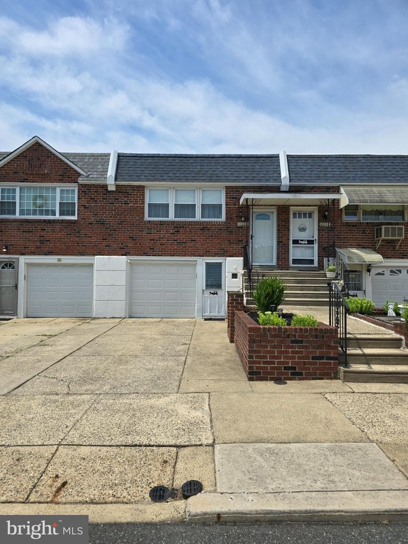 10222 Albemarle Lane, Philadelphia