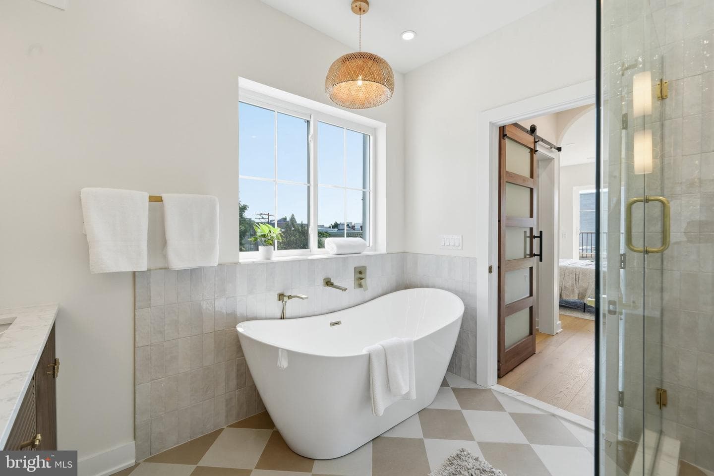 2216 Tulip Street photo 37