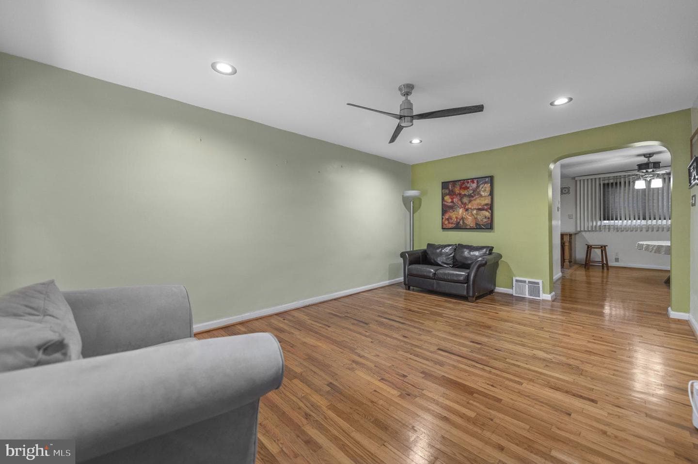 8504 Forrest Avenue photo 15