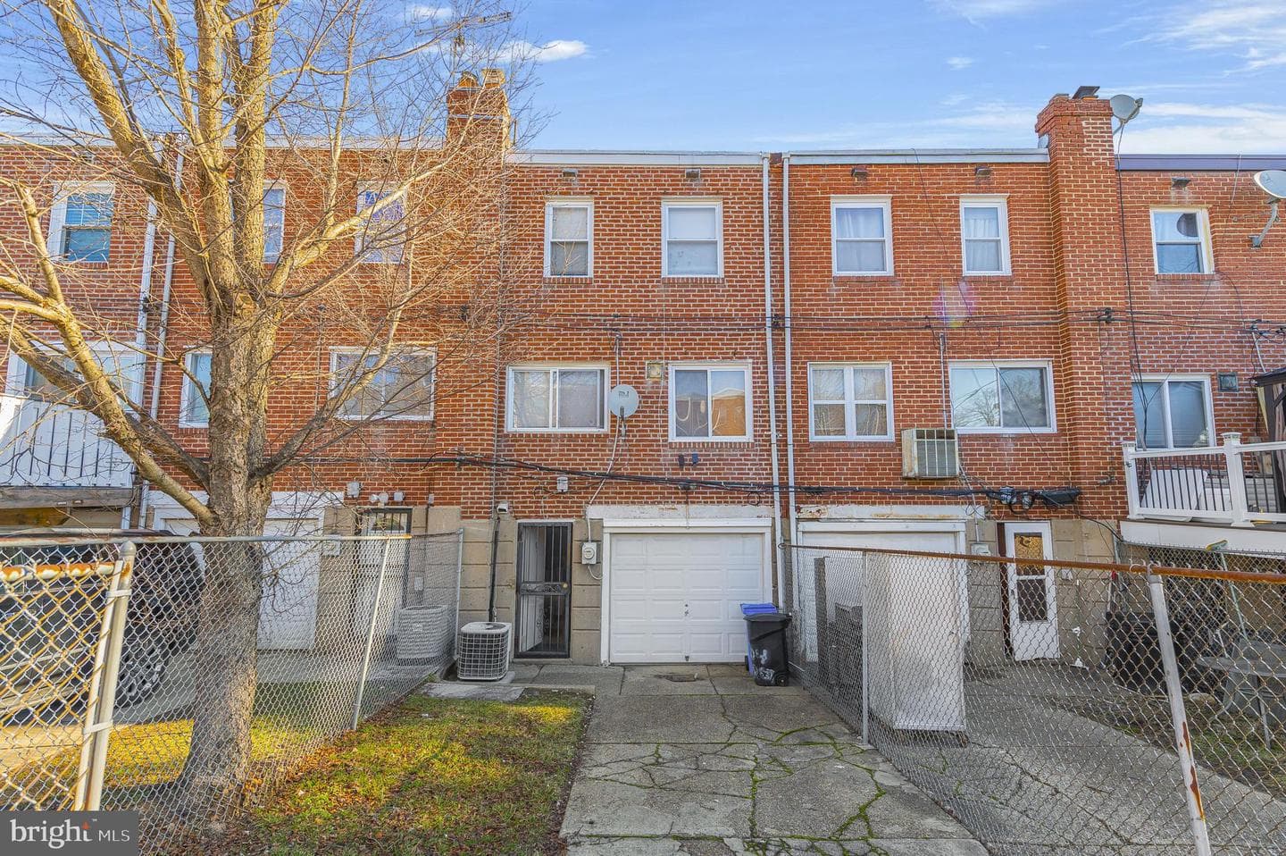 8504 Forrest Avenue photo 34