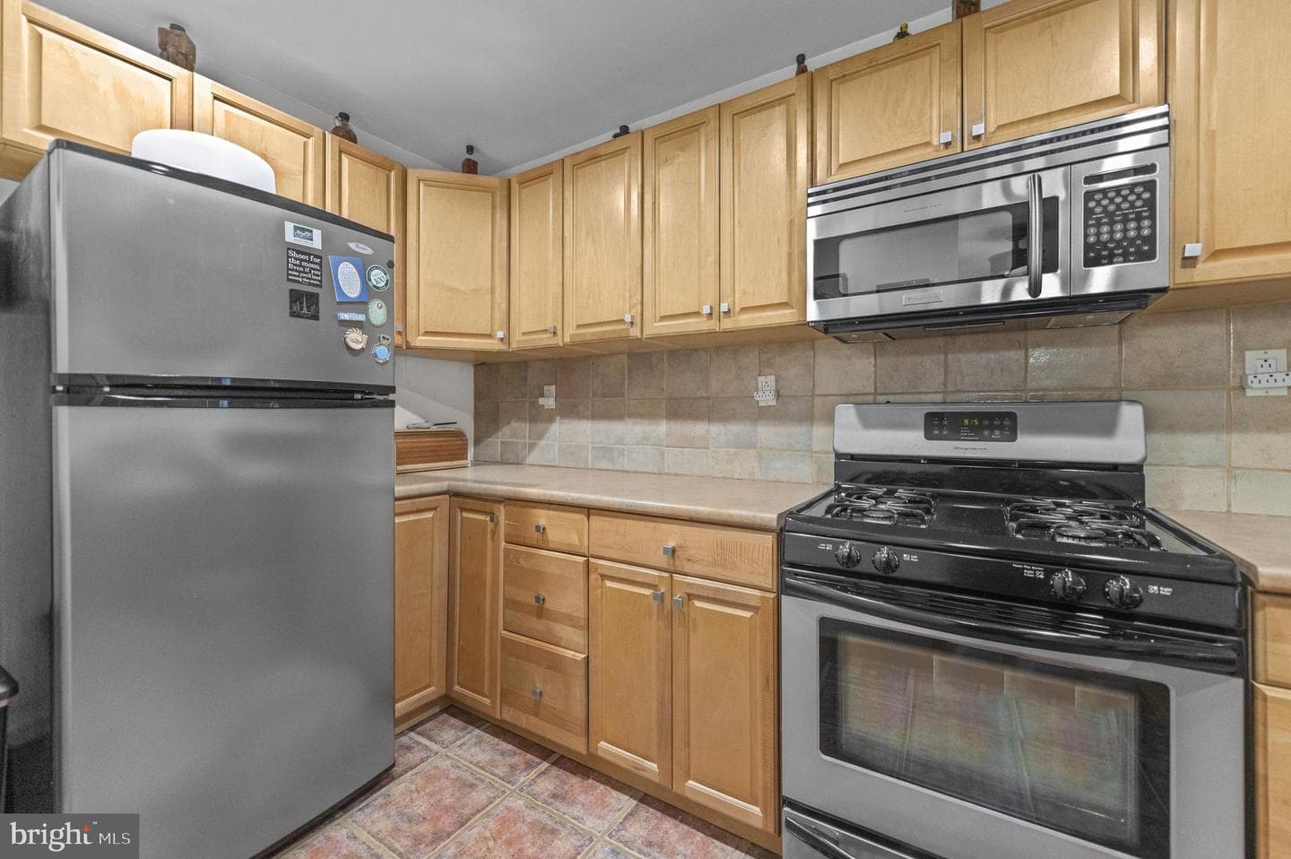 8504 Forrest Avenue photo 6