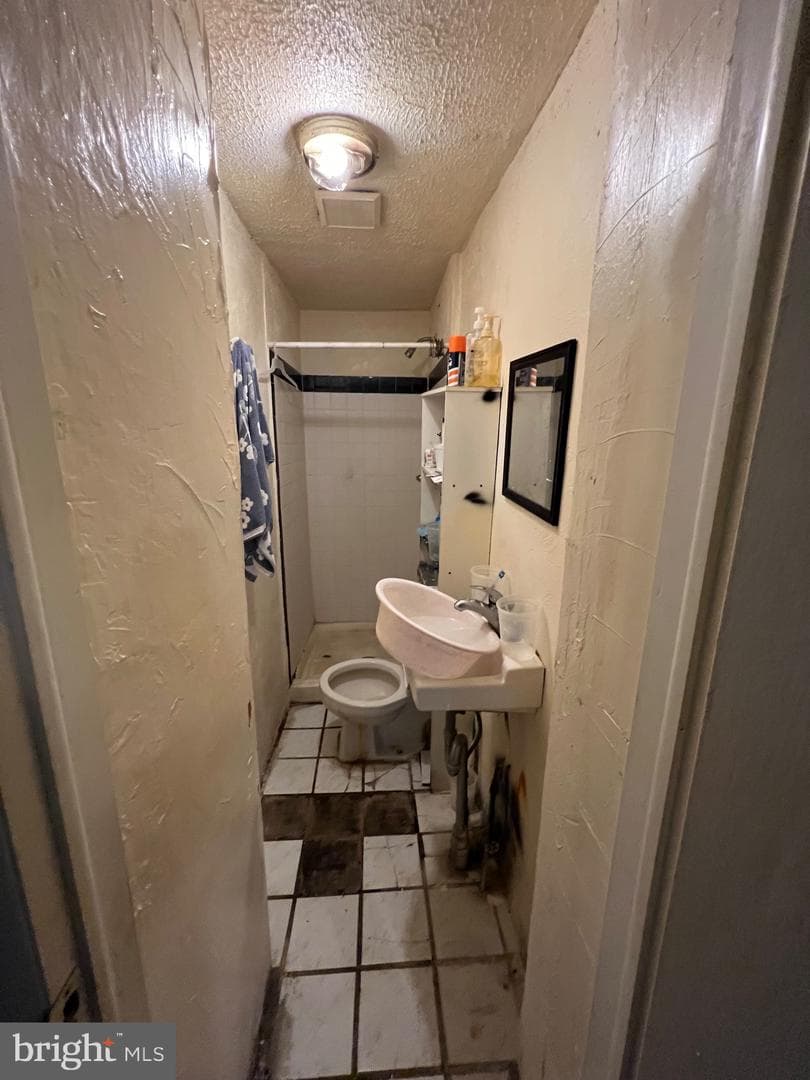 1233 Alcott Street photo 6