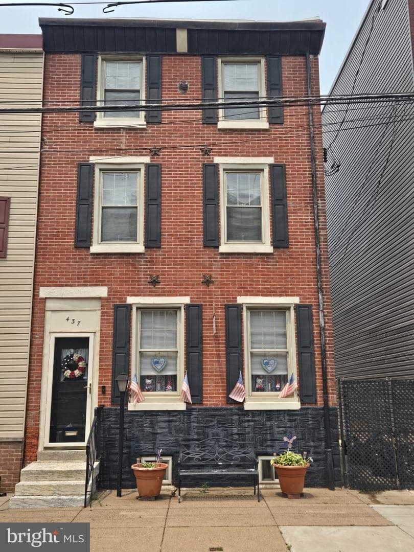 437 E Wildey Street, Philadelphia