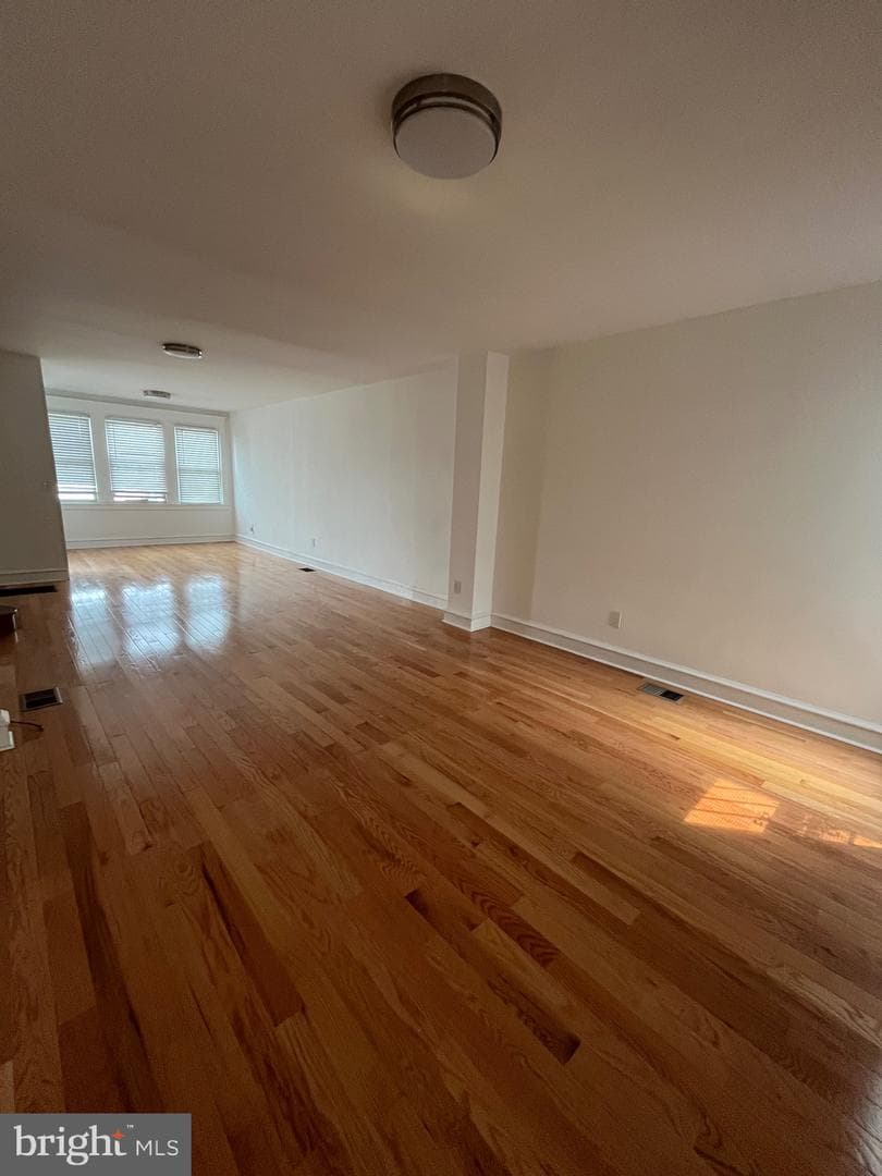 5229 Tabor Road photo 3