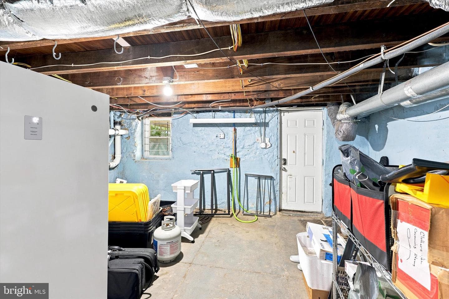 305 Carson Street photo 15