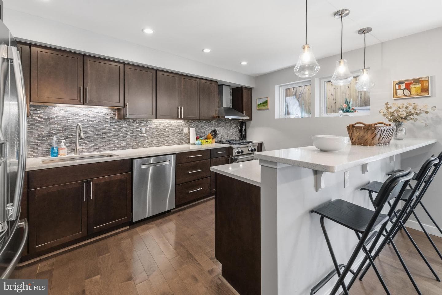 808 Carpenter Street #c photo 2