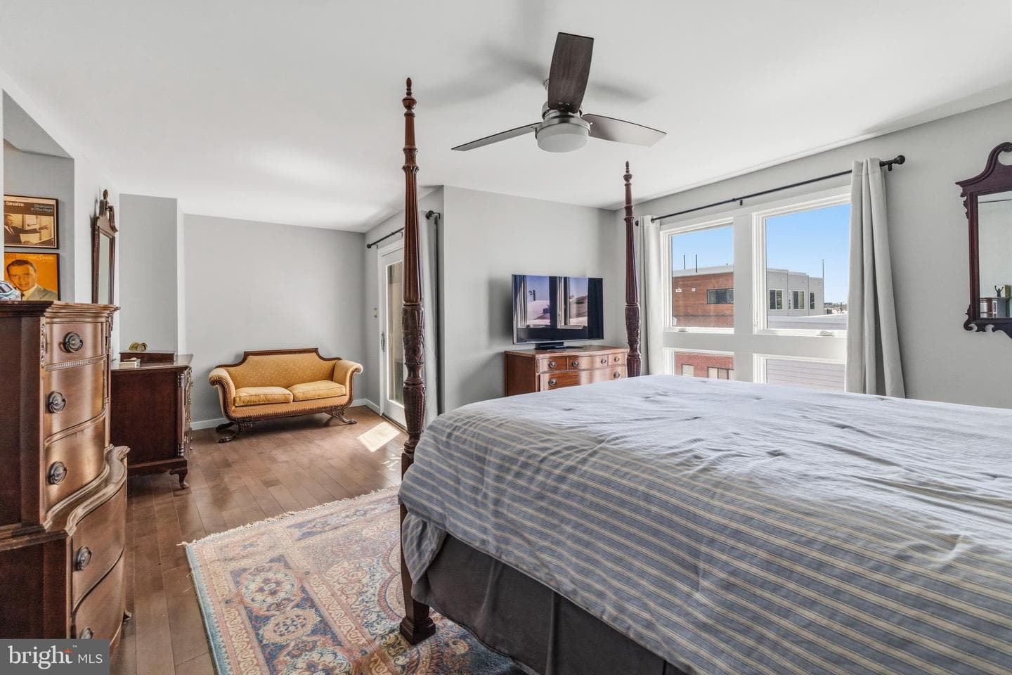 808 Carpenter Street #c photo 24