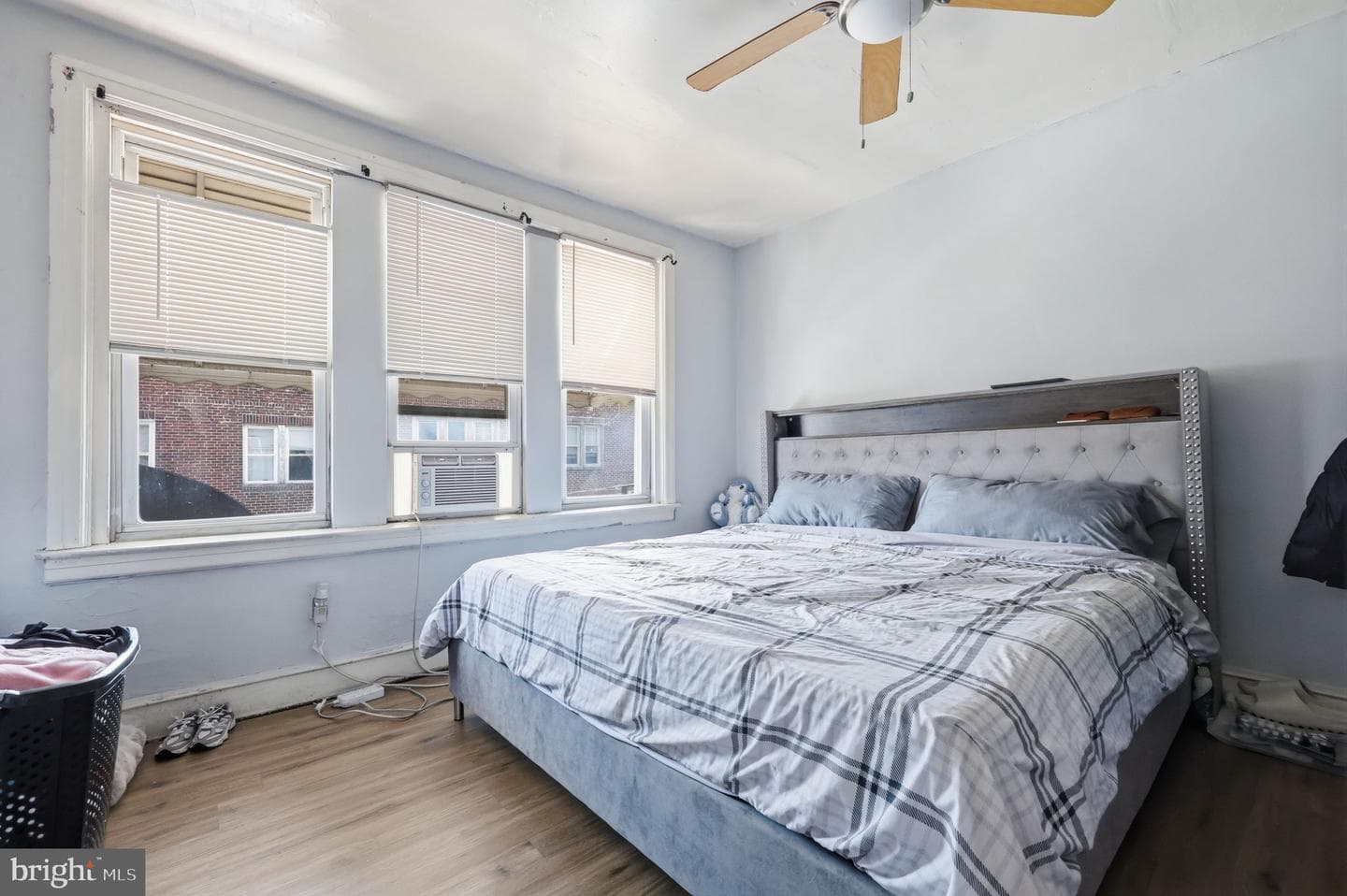 175 W Luray Street photo 16