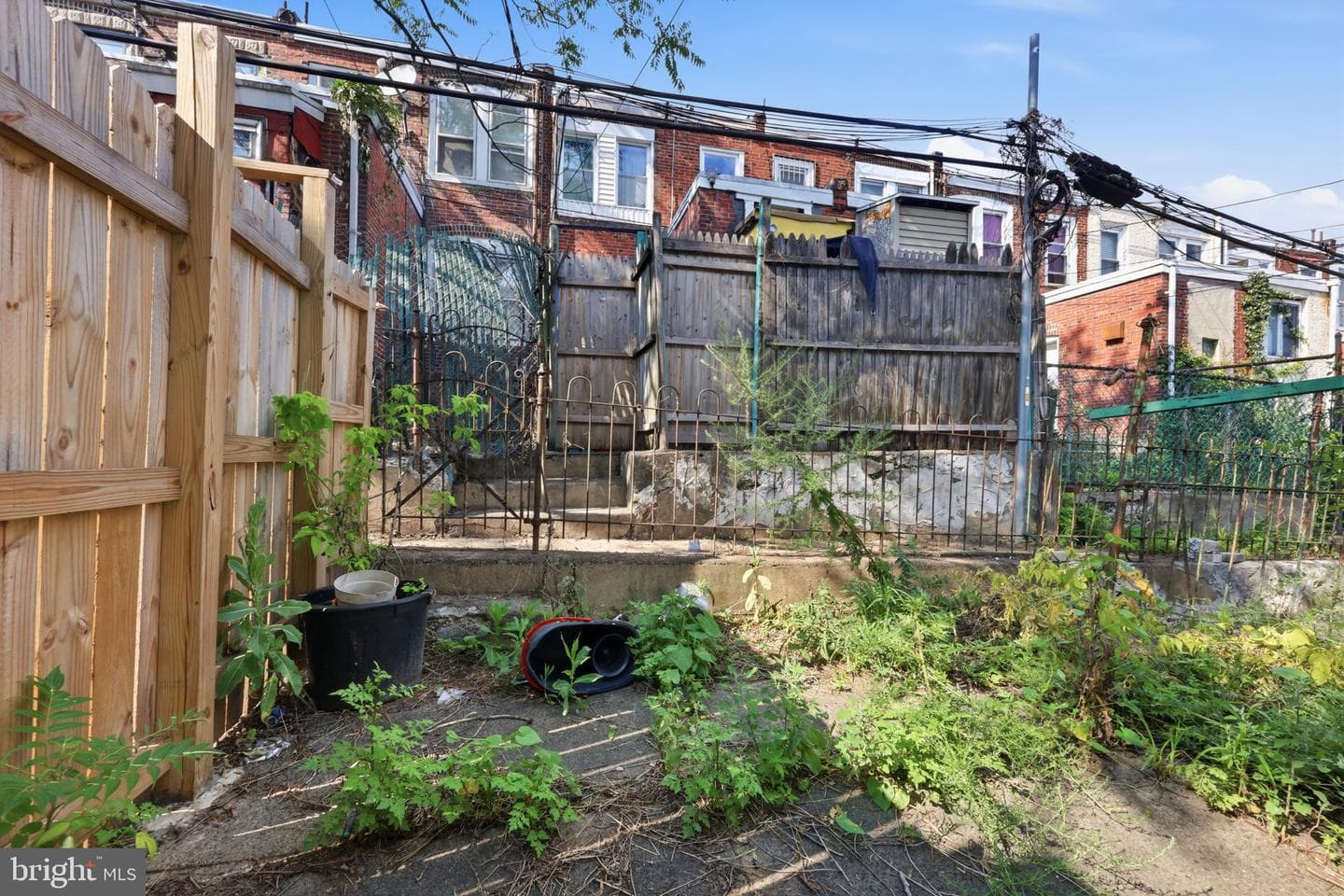 175 W Luray Street photo 18