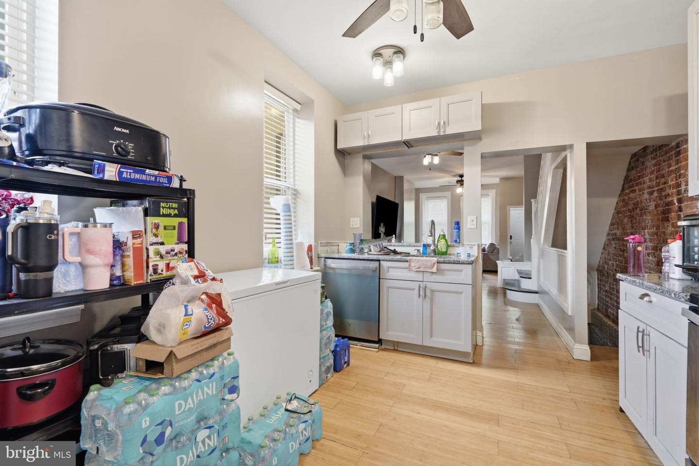 3023 F Street photo 12