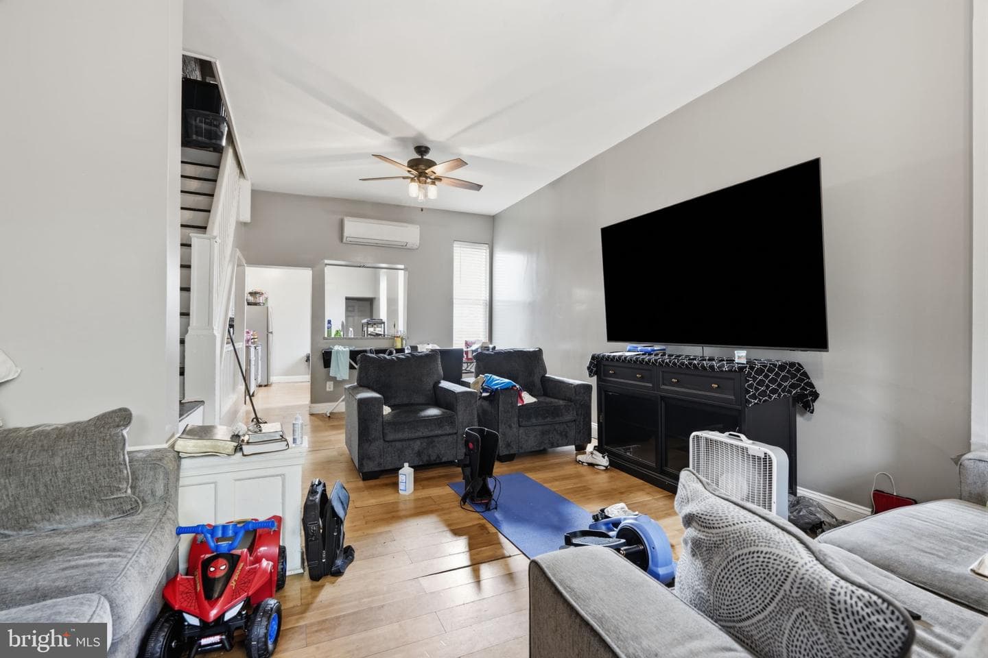3023 F Street photo 5