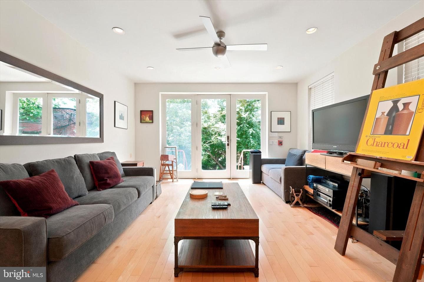 1510 Green Street photo 7