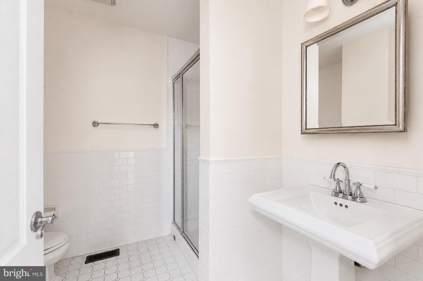 1707 Rodman Street photo 19