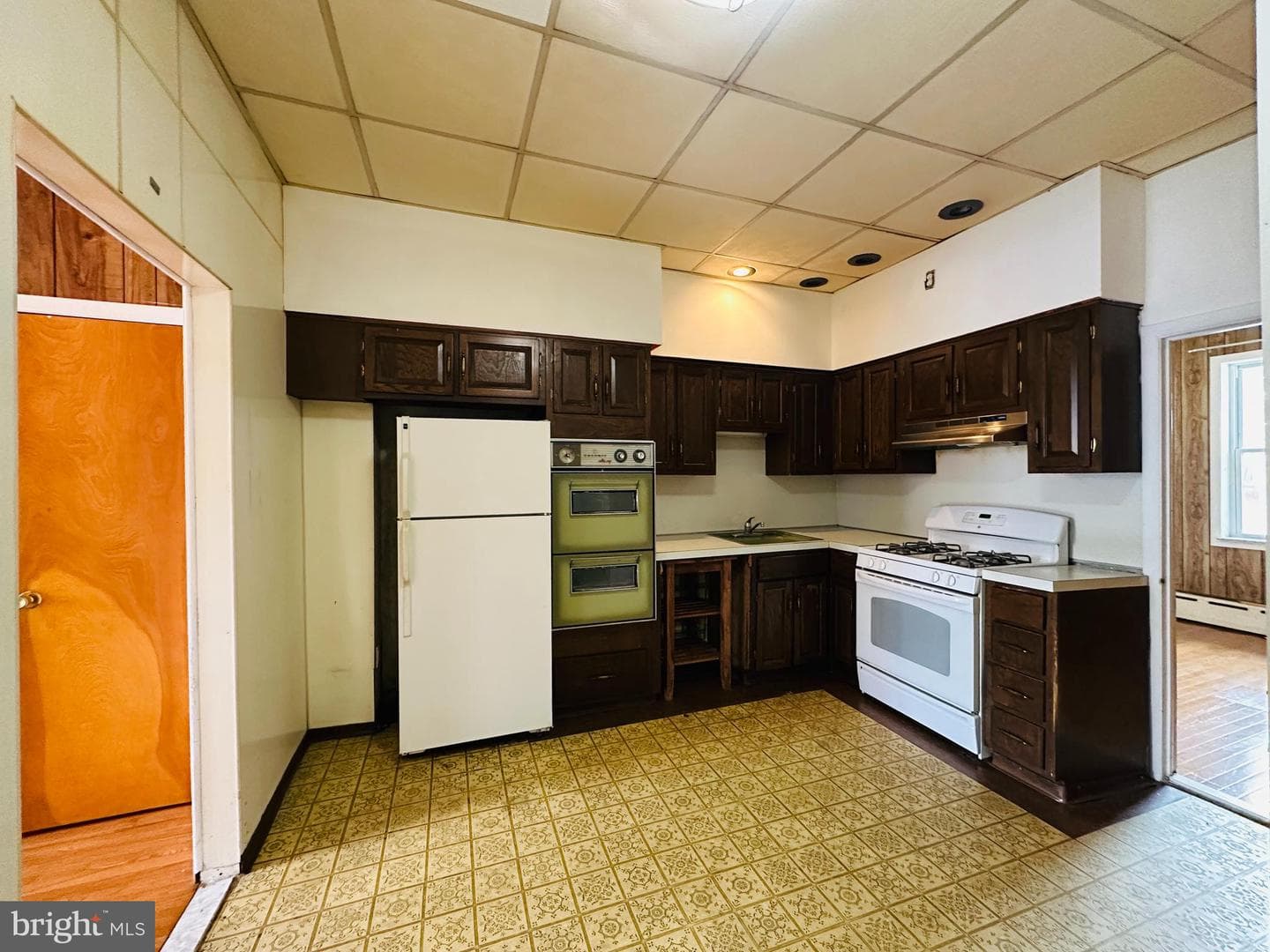 1218 Mckean Street photo 12