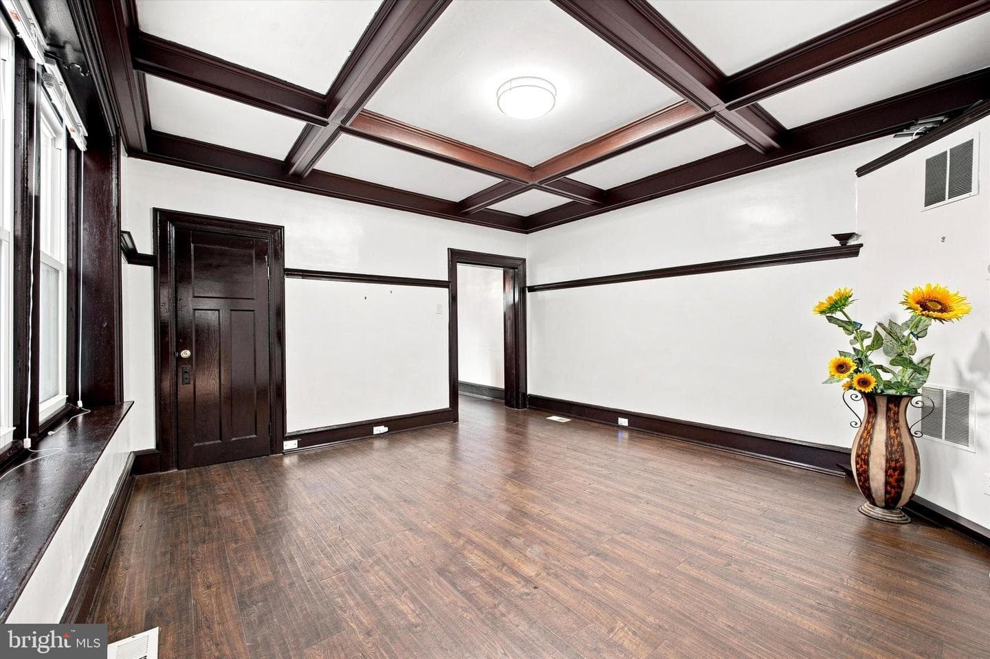 4518 Walnut Street photo 6