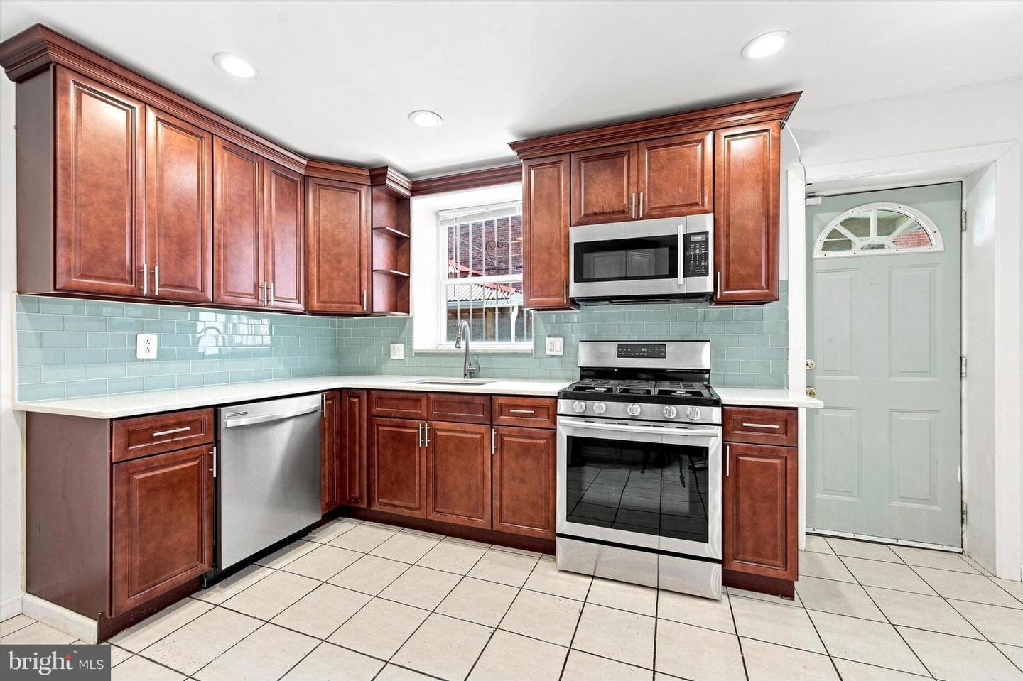 4518 Walnut Street photo 7