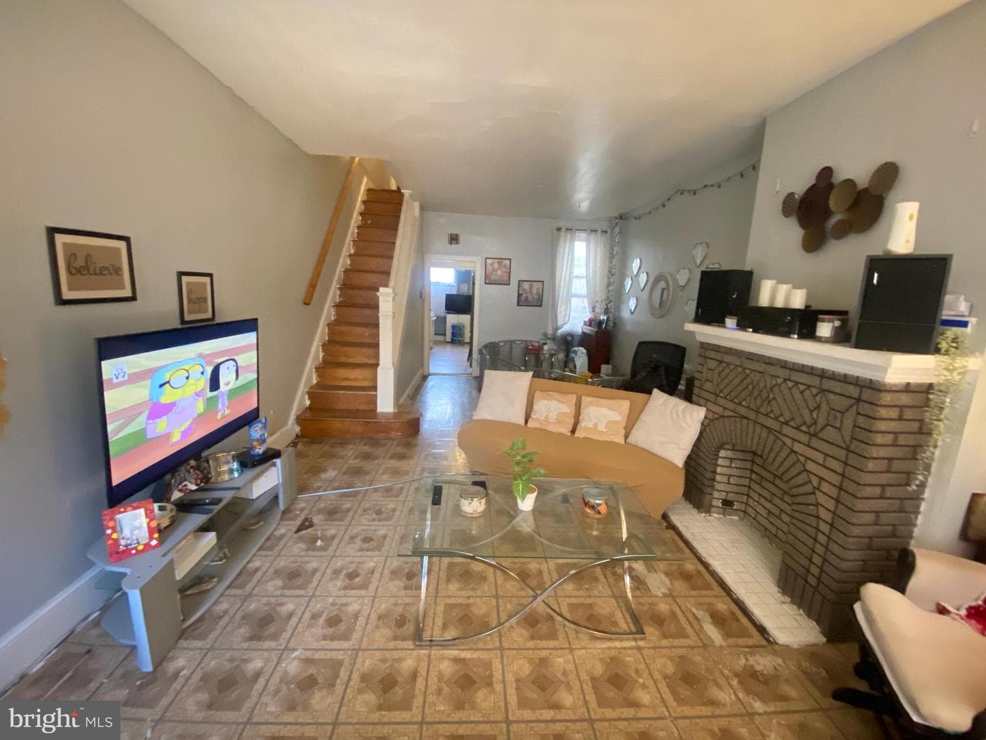 5326 Hedge Street photo 4