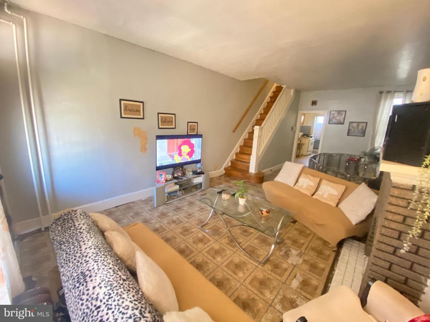5326 Hedge Street photo 5