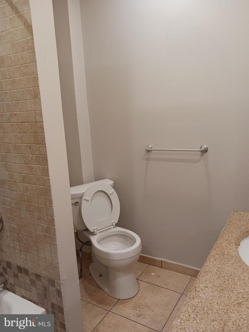 1212 S Millick Street photo 30