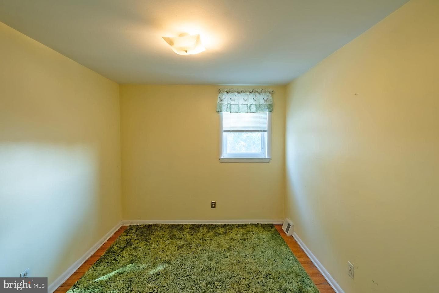700 Susquehanna Road photo 33