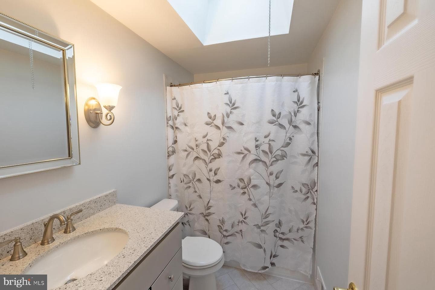 700 Susquehanna Road photo 36