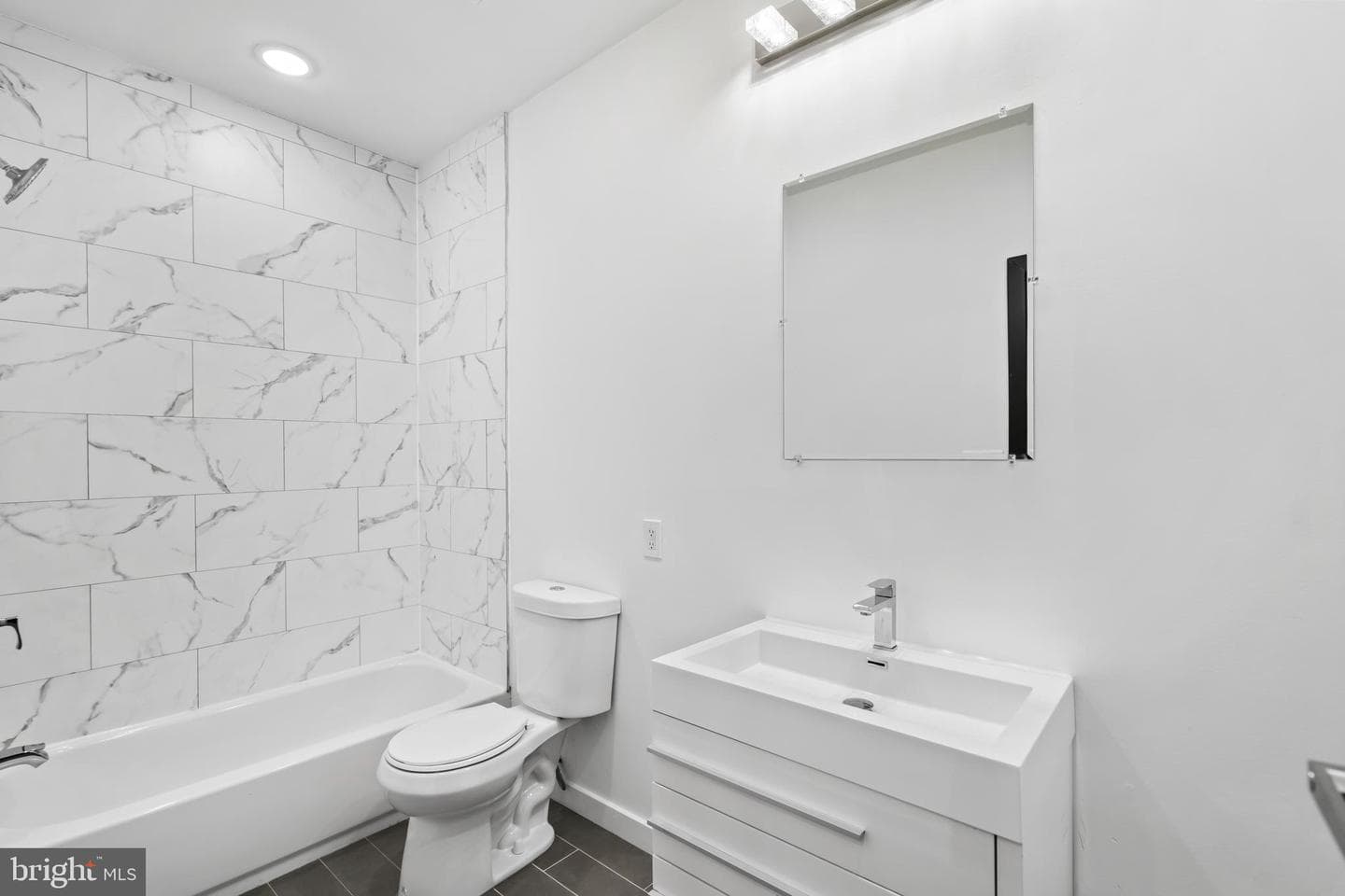 1713 S 2nd Street #b photo 18