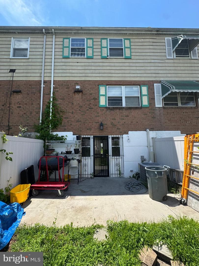 7904 Mars Place photo 21