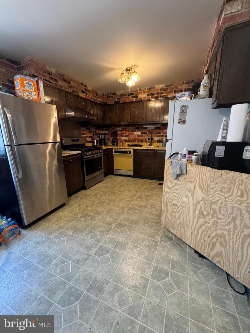 7904 Mars Place photo 7