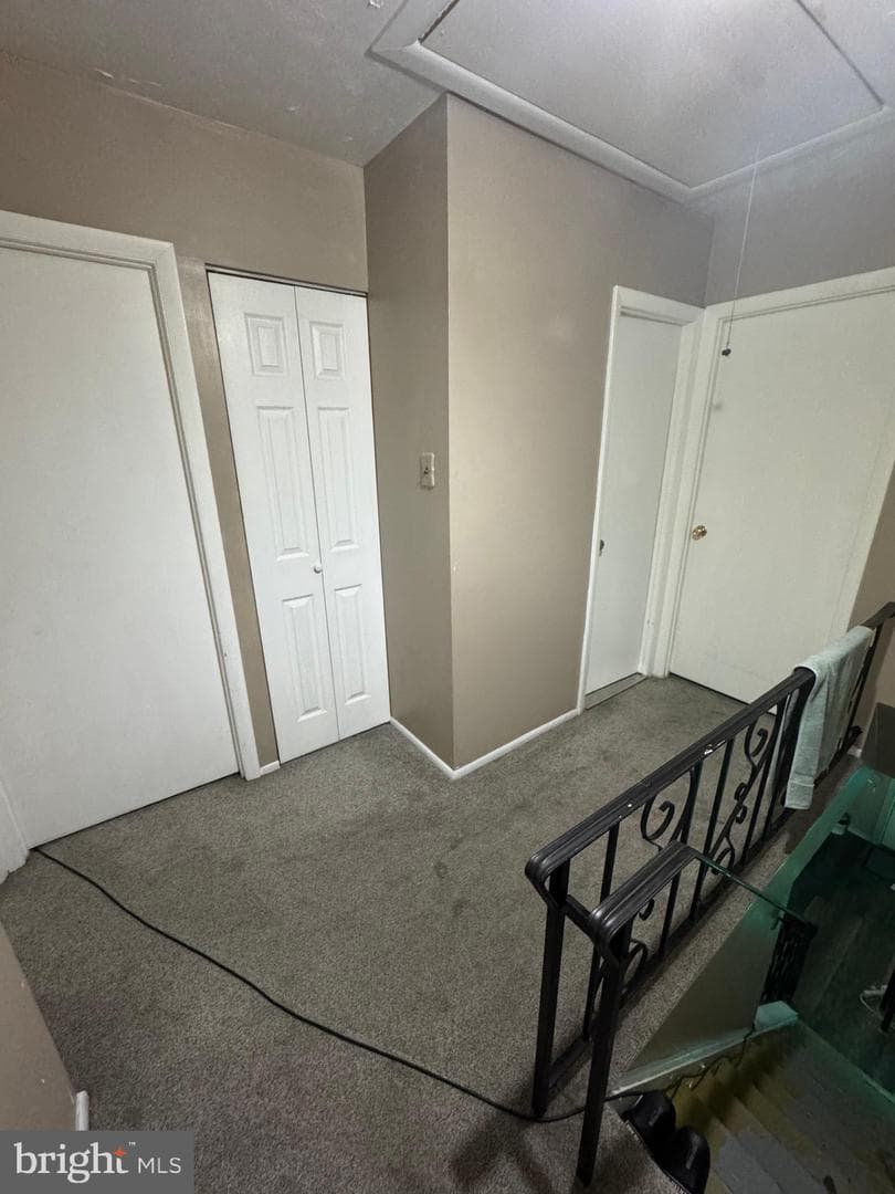 7904 Mars Place photo 9