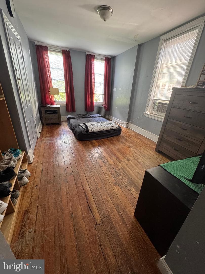 2221 Tasker Street photo 8