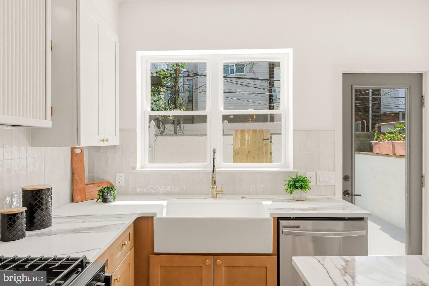 2431 9th Street S photo 19