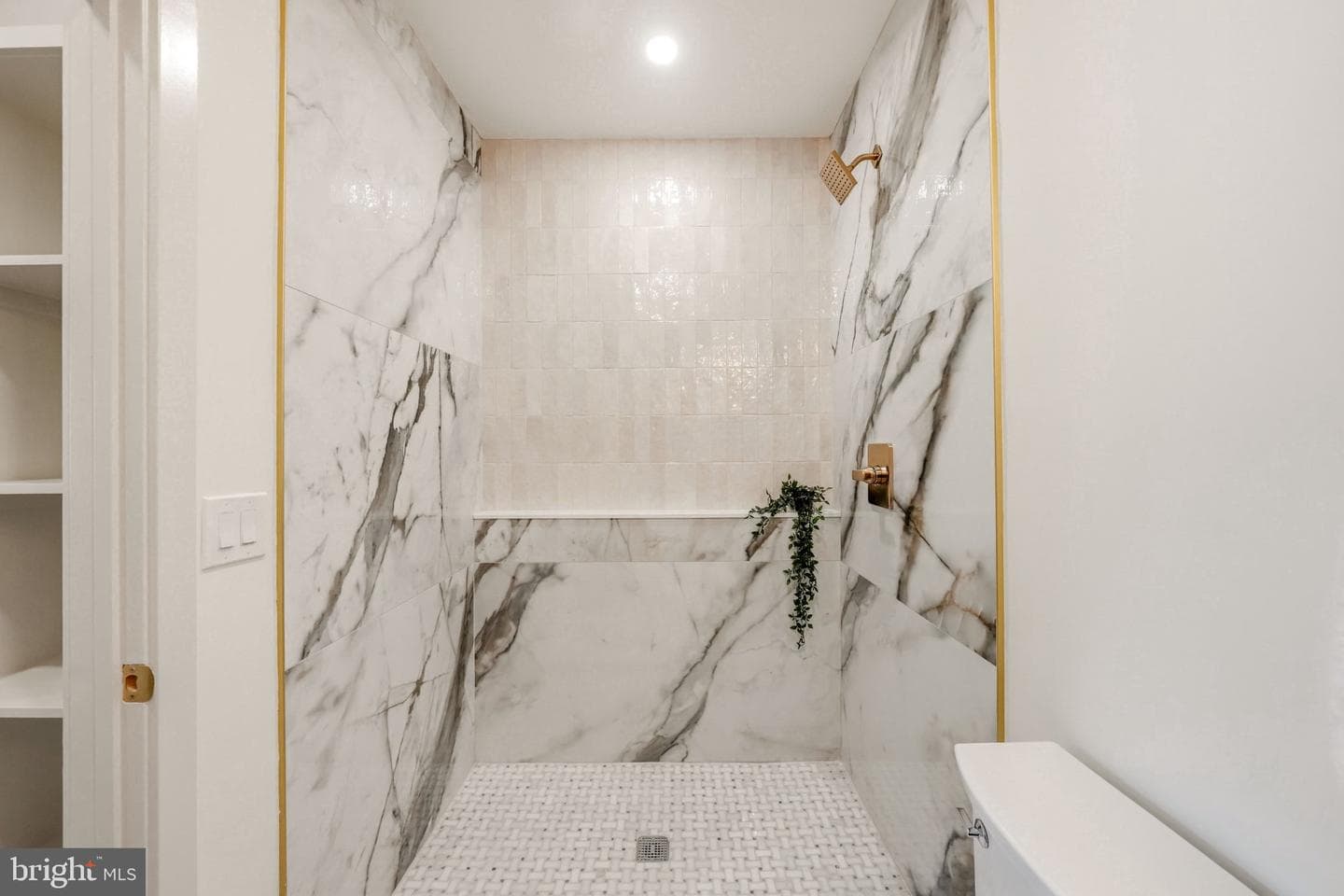 2431 9th Street S photo 46