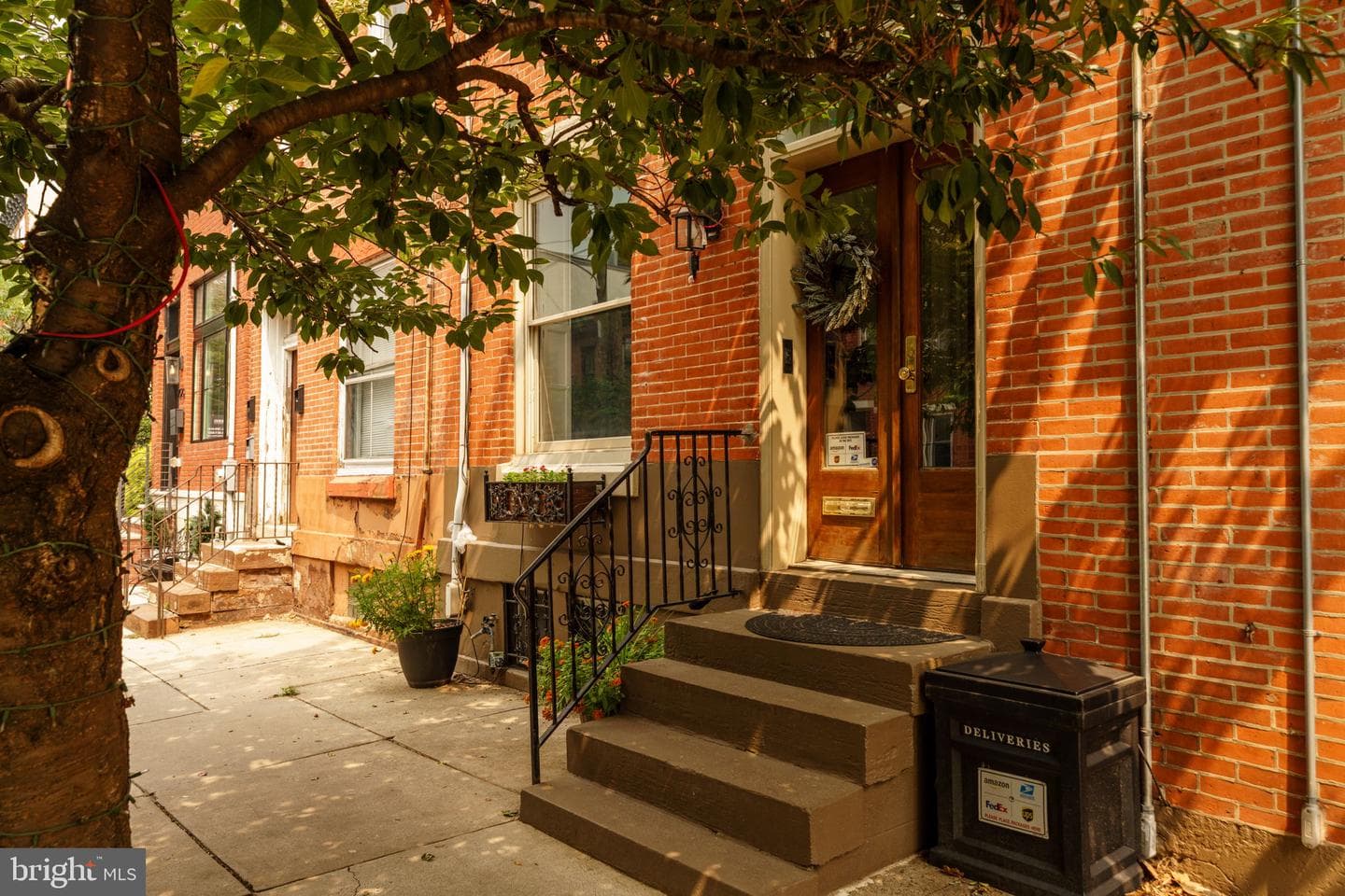 2521 Brown Street photo 64