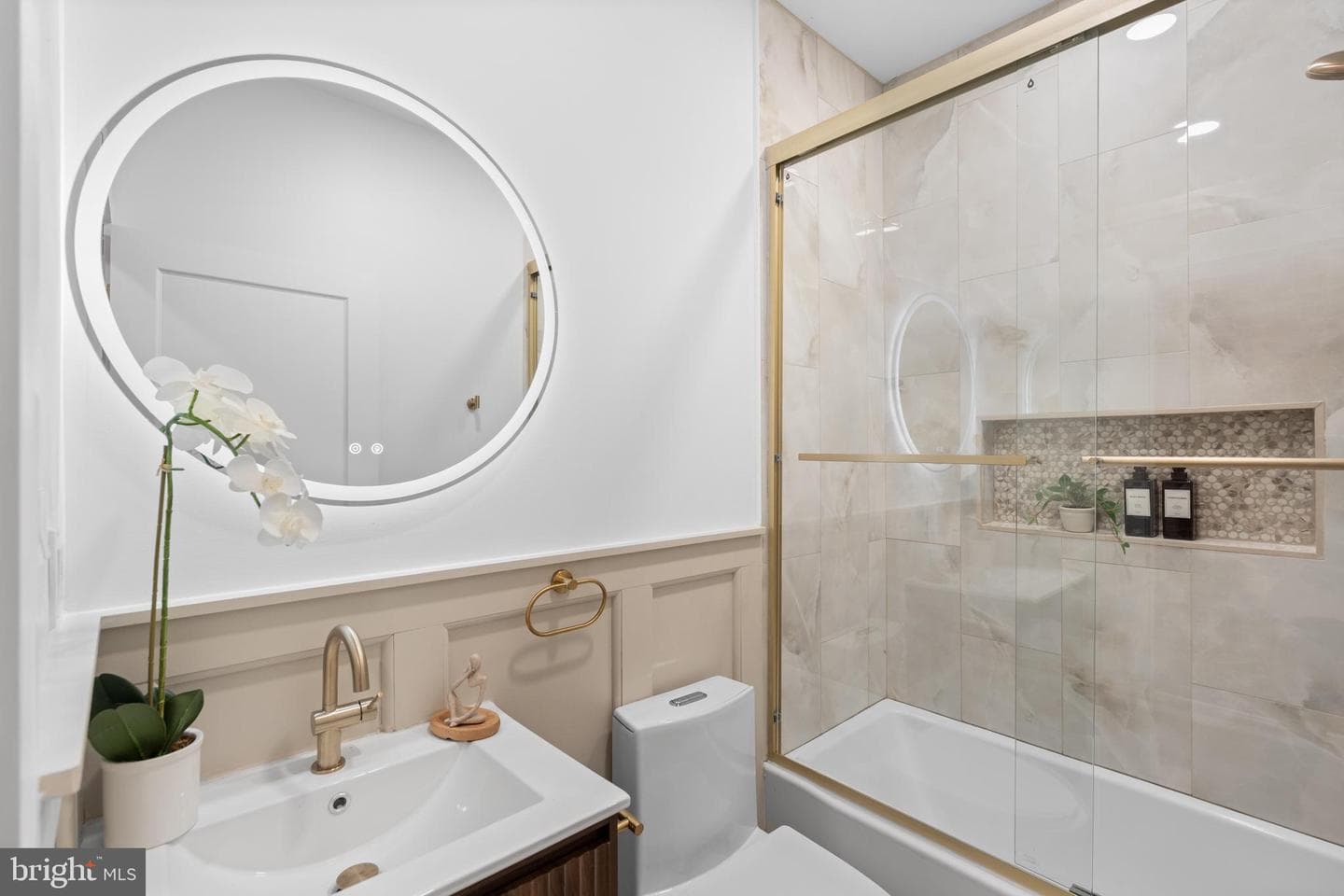 437 S 50th Street photo 16