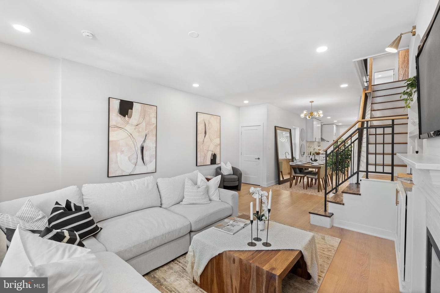 437 S 50th Street photo 4