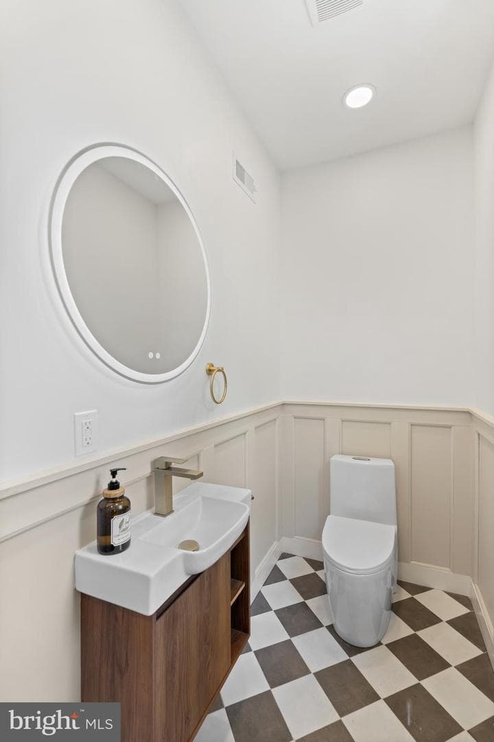 437 S 50th Street photo 9