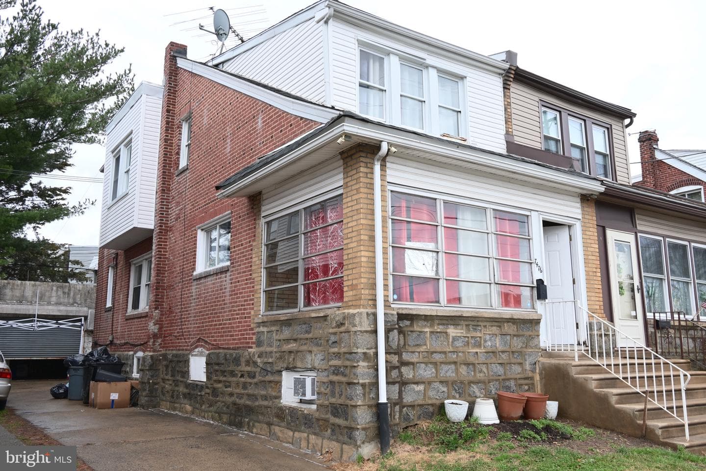7476 Oxford Avenue, Philadelphia