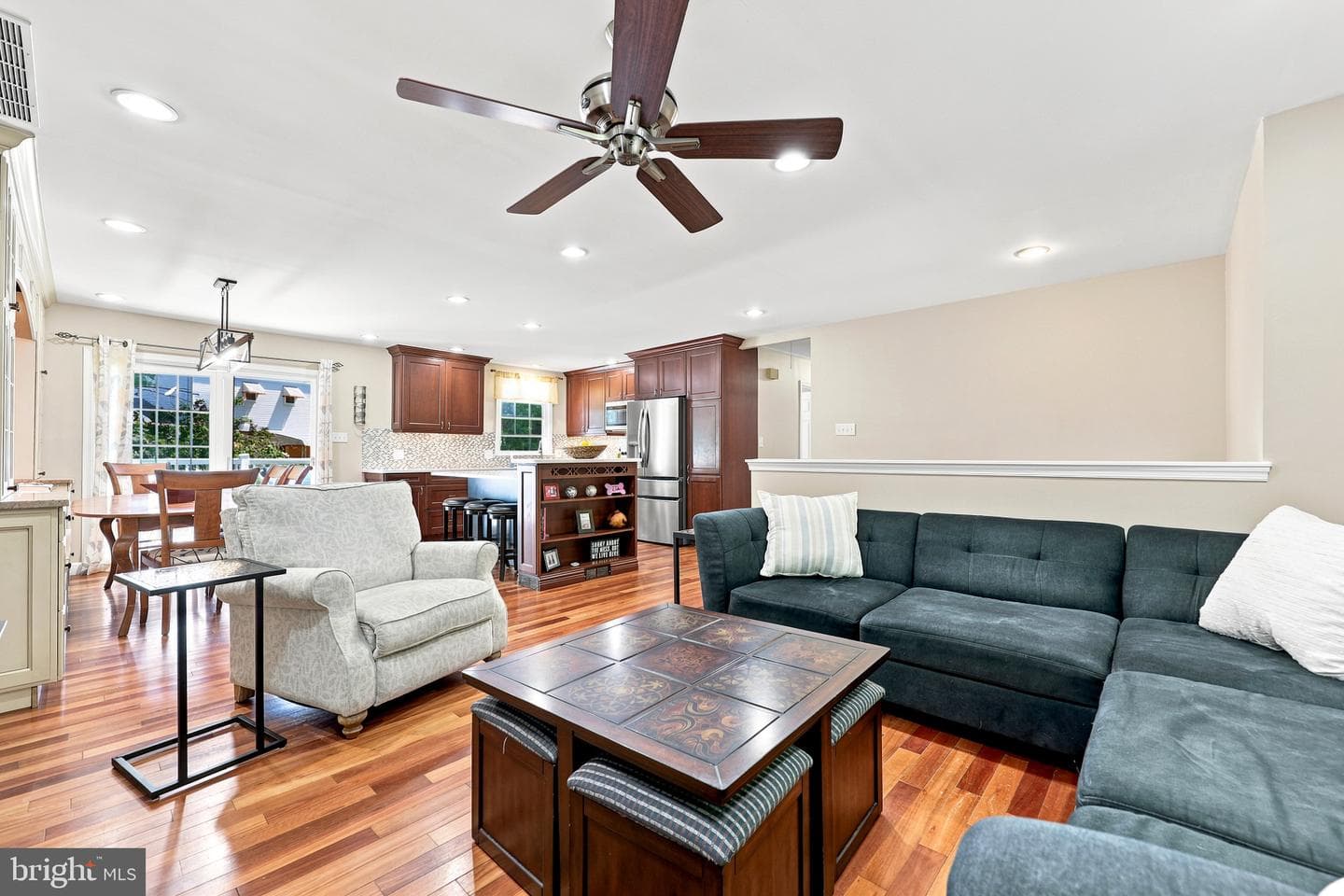 8619 Belfry Drive photo 2