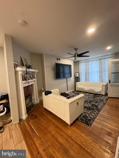 109 N 55th Street photo 4