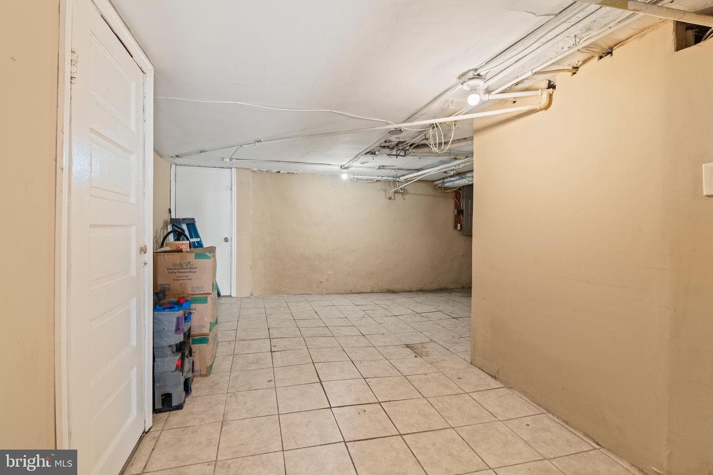 8218 Craig Street photo 29